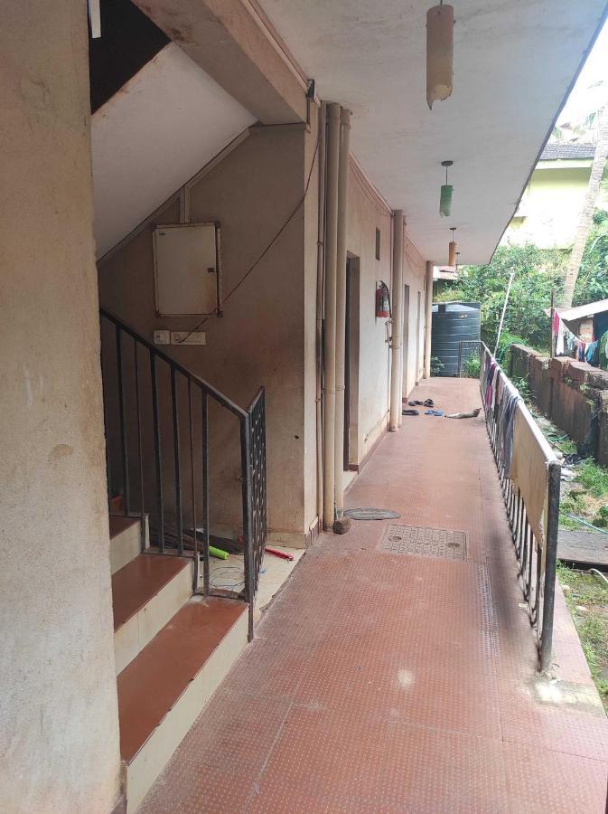 Oyo Village Inn Panaji Exterior foto